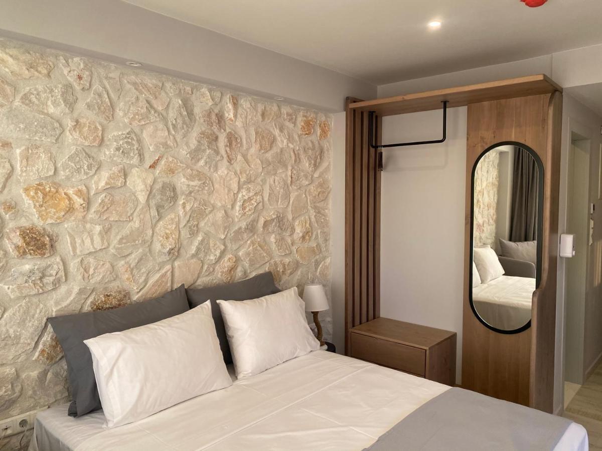 Kali Thea Suites Neos Marmaras Exteriér fotografie